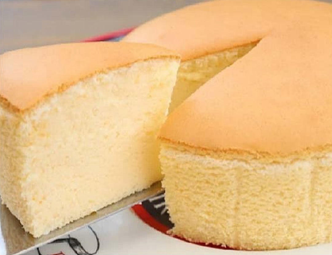 Victoria Bakery Victoria Sponge Cake Mix 400g | Home Baking | Iceland Foods